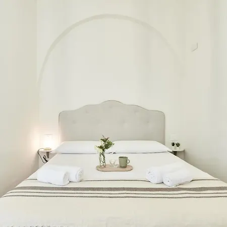 Apartment Easylife - Eleganza E Chic In Centro-duomo Milan