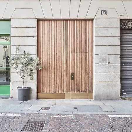 Apartment Easylife - Eleganza E Chic In Centro-duomo Milan
