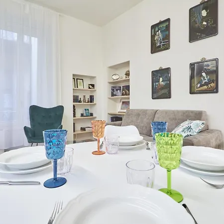 Easylife - Eleganza E Chic In Centro-duomo Апартаменты